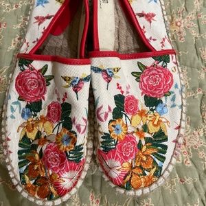 Johnny Was embroidered espidrilles